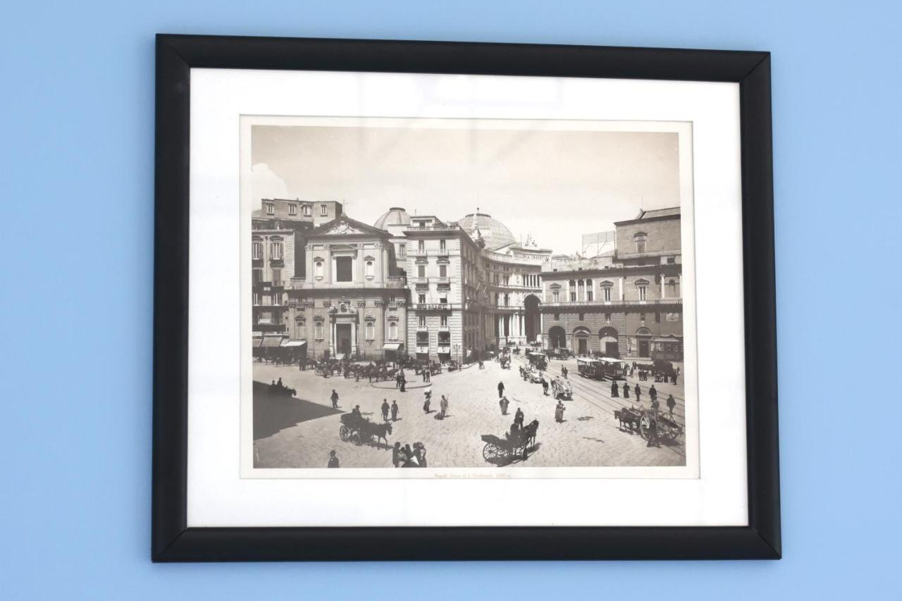 Angio Holiday Rooms เนเปิลส์ ภายนอก รูปภาพ